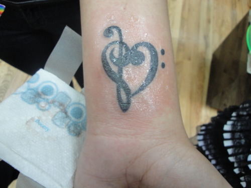sisters tattoo. My sister#39;s musical note heart