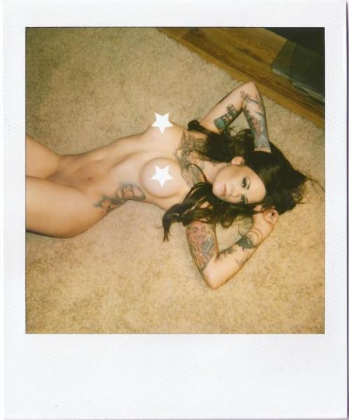  “tattoo blogs” that are really just an excuse for naked hot lady types.