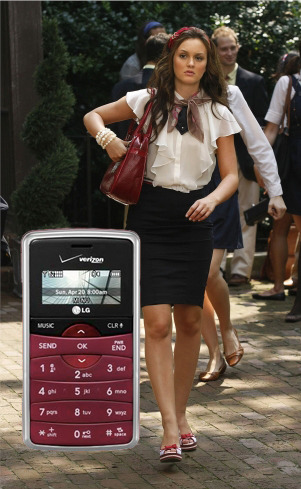 Blair Waldorf's New Cell Phone on CW's Gossip Girl is Maroon LG eNV2