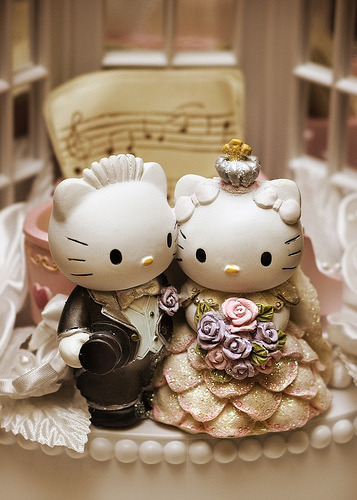 Hello Kitty & Dear Daniel Wedding Cake Toppers Submitted by                                                     giselleeeey