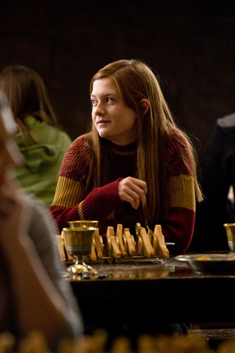 ginny weasley wand. #Ginny Weasley #Bonnie Wright