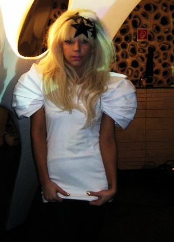 Photo 160Notes · Fuck yes Lady Gaga is life. (via fuckyeahladygaga)