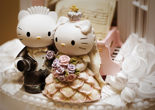 hello kitty wedding theme. hello kitty dear daniel kawaii wedding cake sanrio