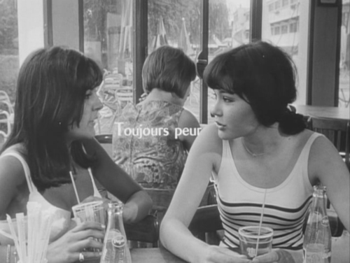 Always afraid.  Une femme mariée - Jean Luc Godard (1964)