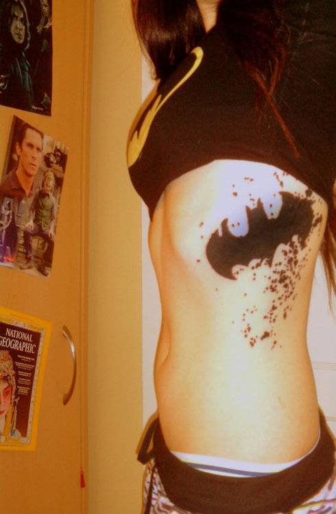 another batman tattoo that i love is on a girl's foot, i would again ...