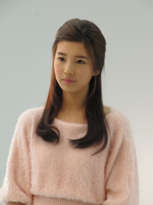 Bae Su-ji  Suzy Miss A Picture & Photo
