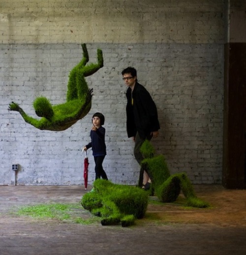 Growing grass sculptures from Mathilde Roussel-Giraudy