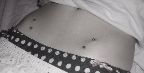 let-it-bleed: i miss want my new hip piercing.