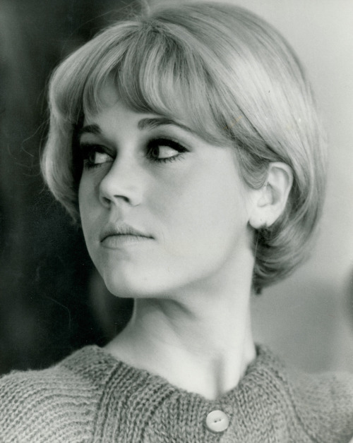 Jane Fonda Hair. Jane Fonda - short hair