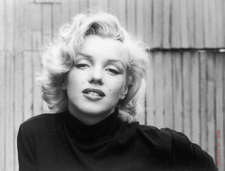 Something about this MARILYN MONROE she has always been my idol