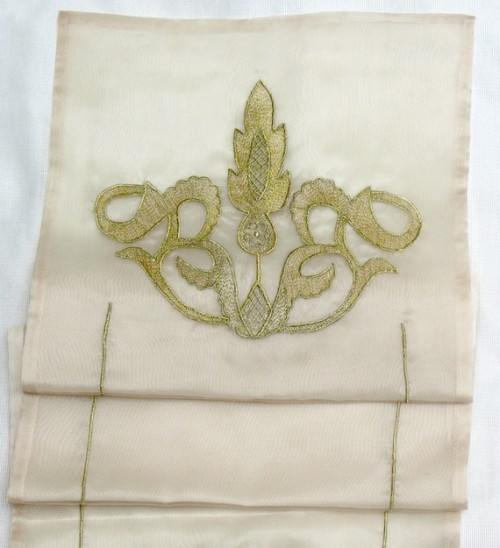 Tags housewares table runner table runner embroidered art deco 92x14 inch