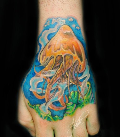 tattoos of jellyfish. Pretty wee jellyfish tattoo.