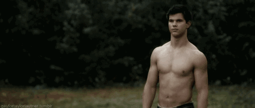 gayfortaylorlautner:  Excuse me while I stare at this forever. *thud* 