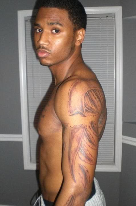 trey songz tattoos on his back. 2010 Trey Songz Chest Tattoo
