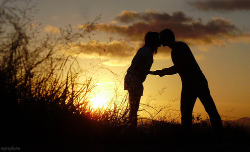 sunset love kiss. originally posted by love-