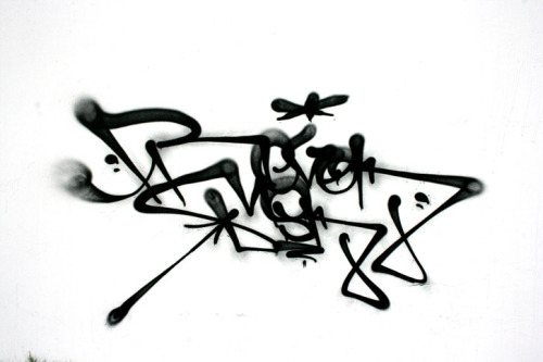 Illest handstyle ever Reblogged 1 year ago from italdred Originally from 