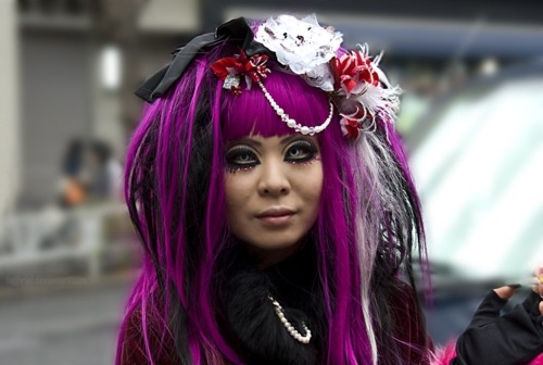 Its japanese cybergoth day in HipsterLoliguys Posted 1 year ago 14 notes