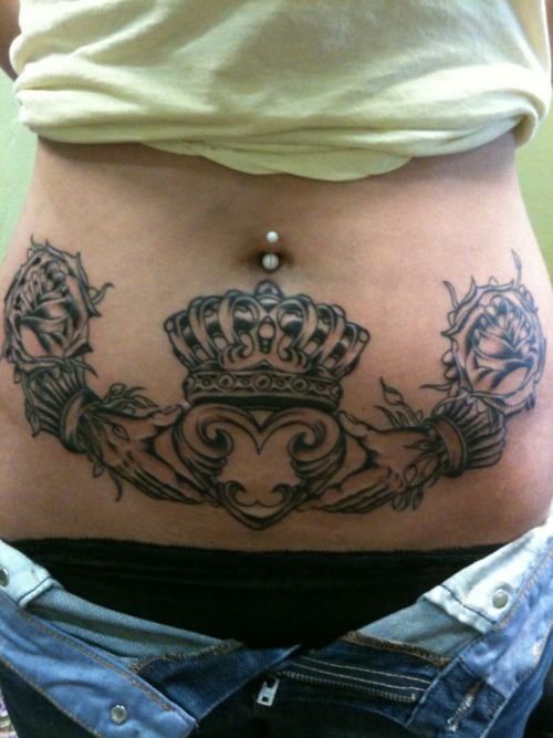 claddagh ring tattoo. The claddagh ring is super
