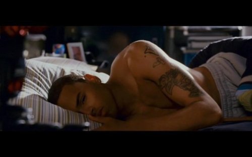 imbiebersbarbie:

just imagine the fucking lucky bitch that will wake up to this every morning… :( im so jellyyyyyyyy
