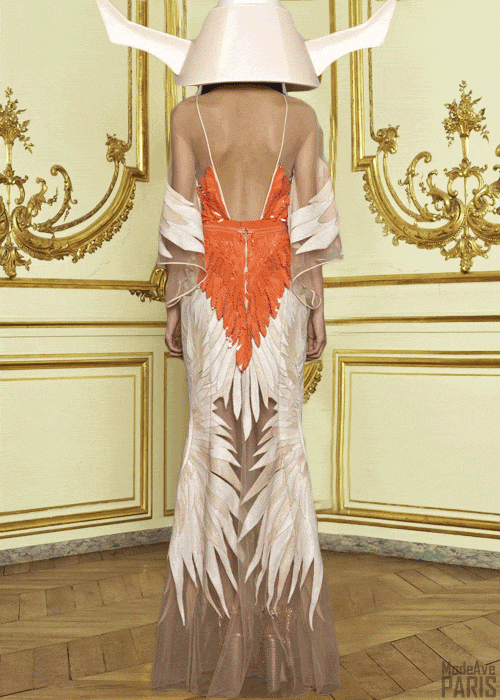 modeavenueparis:

Givenchy Haute Couture Spring/Summer 2011 | Parisby Riccardo Tisci 