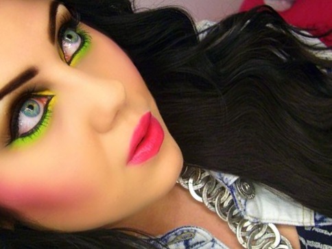 makeup like rihanna. like Rihanna#39;s make-up,