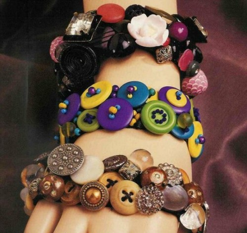bracelete de botões!