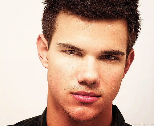 Tagged Taylor Lautner Photoshoot Notes 85