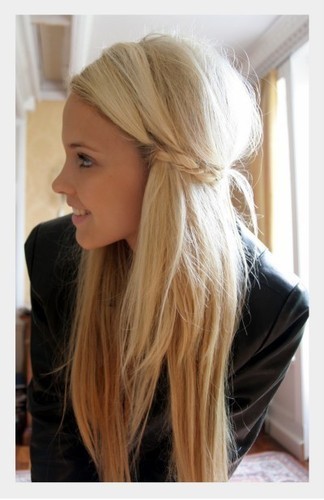 I will attempt this at some point.
Reblogged from alanataylor who says:

Perfect hair. *Sigh*

I couldn’t agree more.