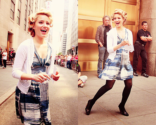  dianna agron candids 2010 my stuff signing autographs