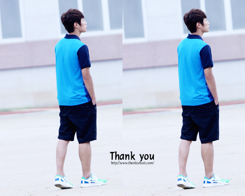 beastout:

Credits; Thank you 누나님  thankub2st.com
※ PLEASE TAKE OUT WITH PROPER CREDITS. PLEASE DO NOT EDIT/ALTER IMAGES; LEAVE LOGO INTACT.

BEAST, Filming for MBC Sitcom ‘All My Love’ (110809): Doo Joon ^^

