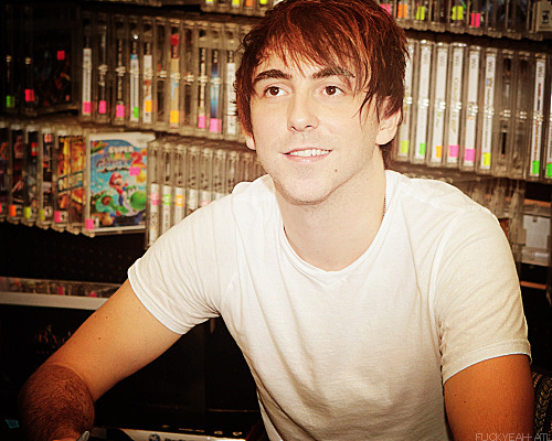 18 August 2011 142pm tagged alex gaskarth all time low edits other