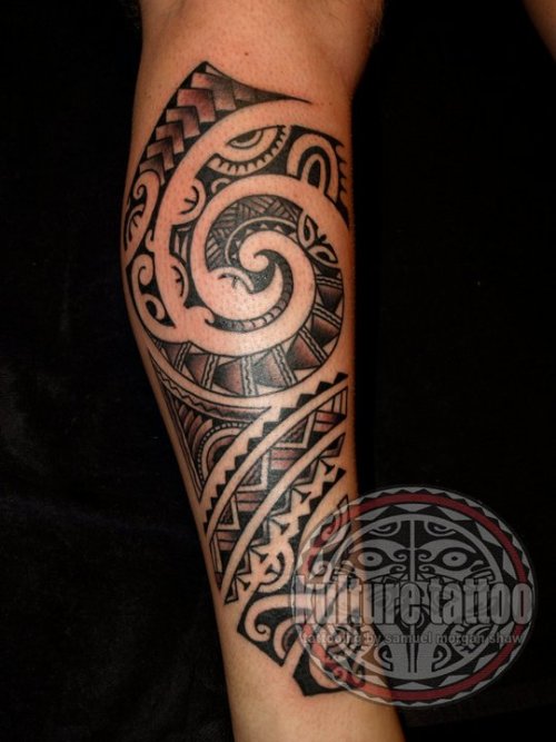 Leg tattoo Artist Samuel Shaw