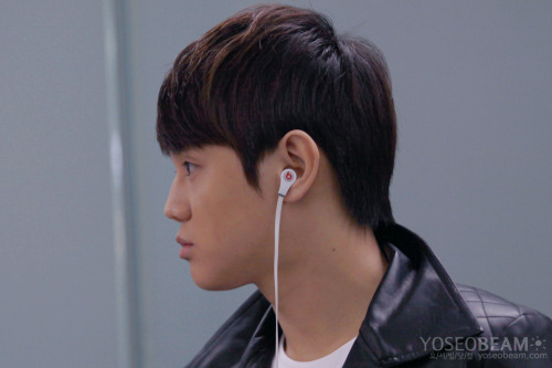 Credits; YOSEOBEAM.com
※        PLEASE TAKE OUT WITH PROPER CREDITS. PLEASE DO NOT   EDIT/ALTER      IMAGES; LEAVE LOGO INTACT.

BEAST @ Incheon Airport, Leaving for Sydney, Australia (111110): Yo Seob ^^
