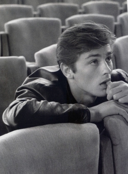 Young Alain Delon Gorgeous at 909 AM