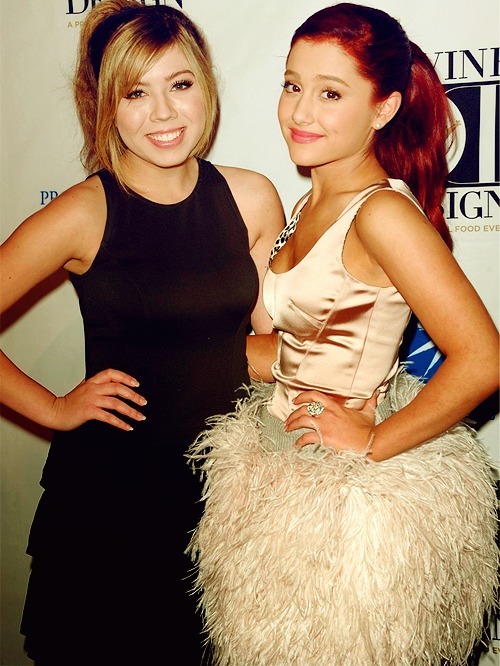 TAGS ariana grande jennette mccurdy