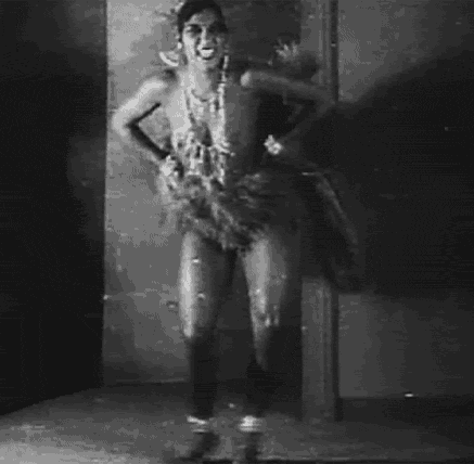 Josephine Baker shakes her ostrich plumes and more, circa 1927
[this is a better variation of our original gif, so re-enjoy!]