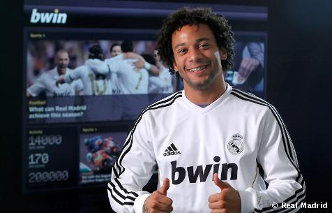 Little brother Marcelo:&#8220;Cristiano has made history at Real Madrid. He&#8217;s scored 35 goals in La Liga this season and there are still nine games left in the championship. I hope he scores many more and helps us win titles.&#8221;
(via Real Madrid C.F. - Official Web Site - Marcelo: &#8220;We respect Osasuna, but we&#8217;ll give our all to take the three points&#8221;)