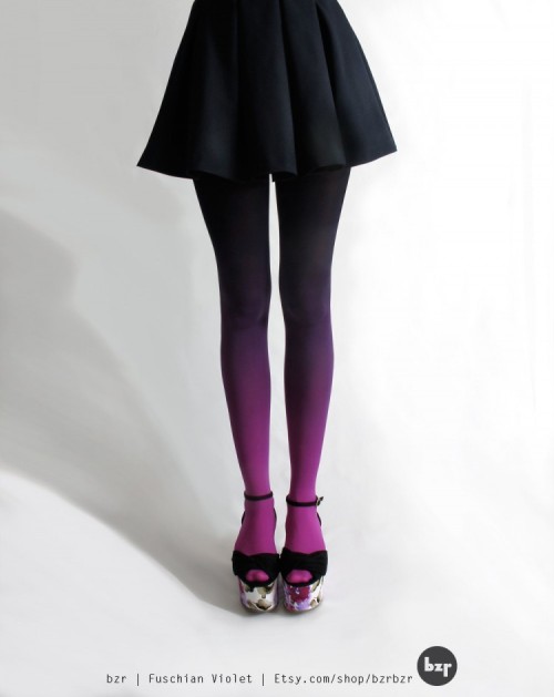 (via The Most Awesome Tights of This Moment » Design You Trust – Design and Beyond!)