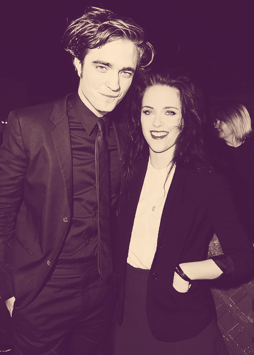 
Rob and Kristen at the &#8220;My Valentine&#8221; video premiere (manip requested by pattinson-swag)
