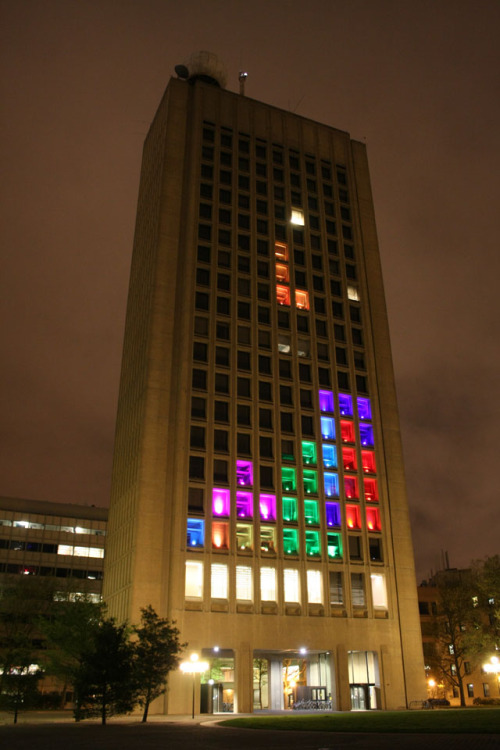 MIT Hack Turns Building Into a Giant Playable Game of Tetris