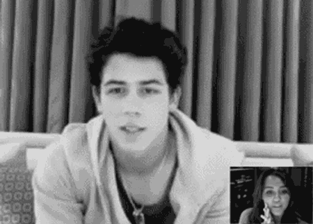 takemileyalong: Niley Video Chat. Took way longer than it was worth.