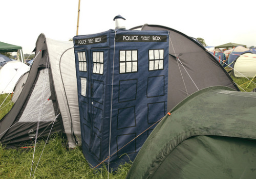 withyourcrookedheart:

Tardis tent at Glastonbury… This may look...