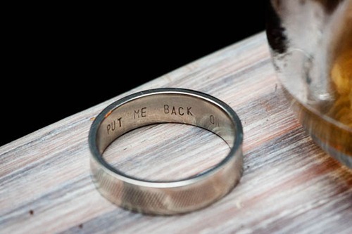 Andere plaatsen Schadelijk in de buurt Post your Funny Engraving Ideas for Wedding ring: